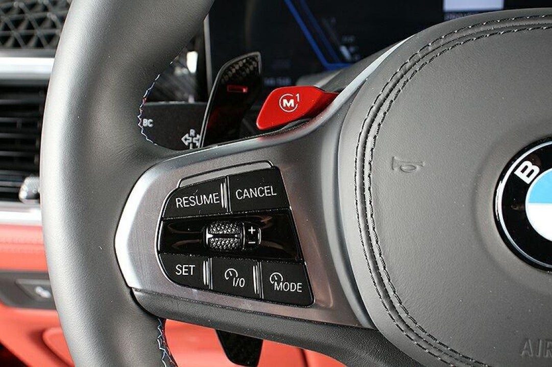 BMW X5 M Competition - foto 11