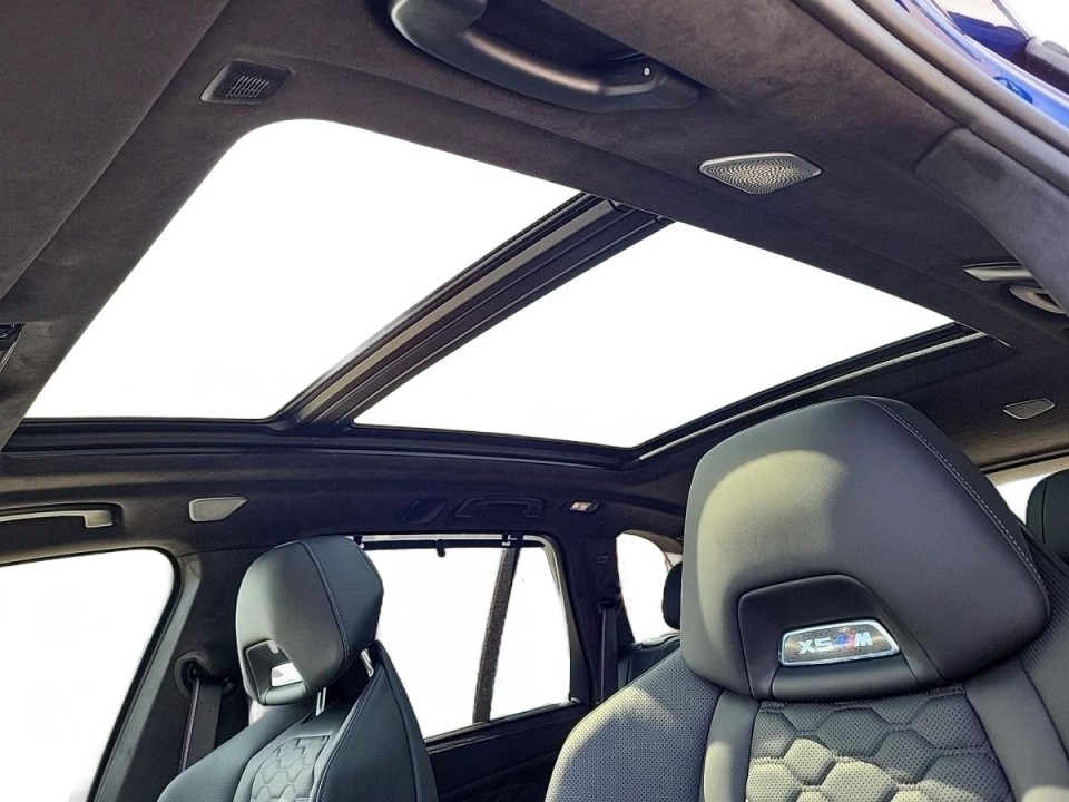 BMW X5 M Competition - foto 8