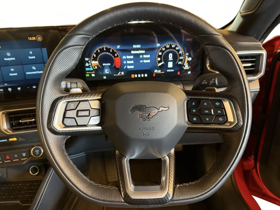 Ford Mustang EcoBoost - foto 7