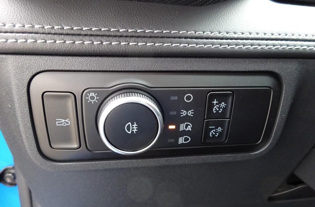 Ford Mustang GT - foto 13