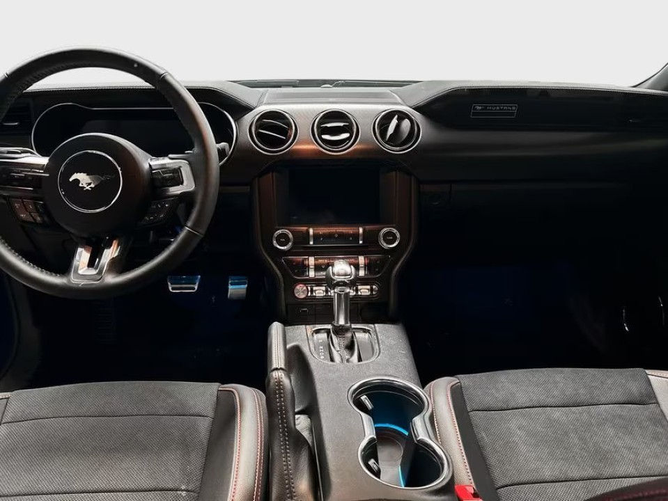 Ford Mustang GT Convertible - foto 6