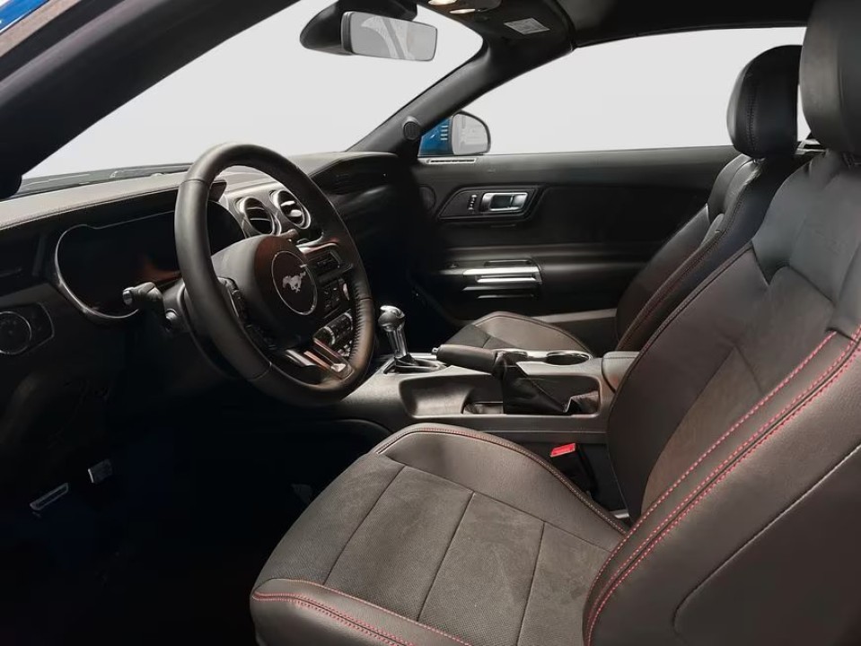 Ford Mustang GT Convertible - foto 8