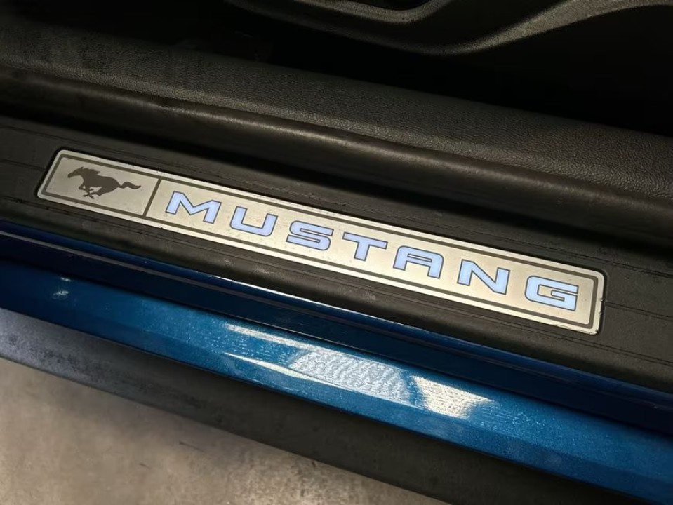 Ford Mustang GT Convertible - foto 16