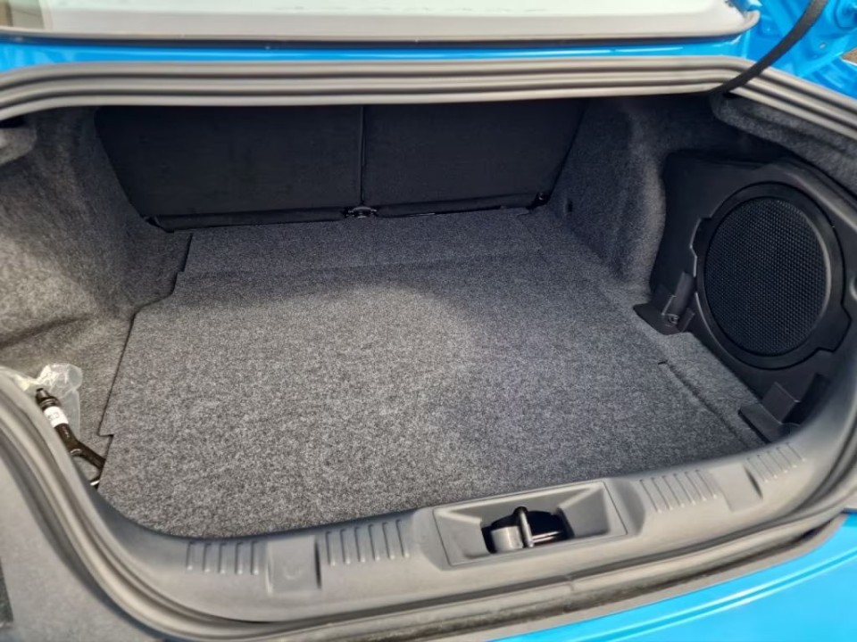 Ford Mustang GT - foto 16