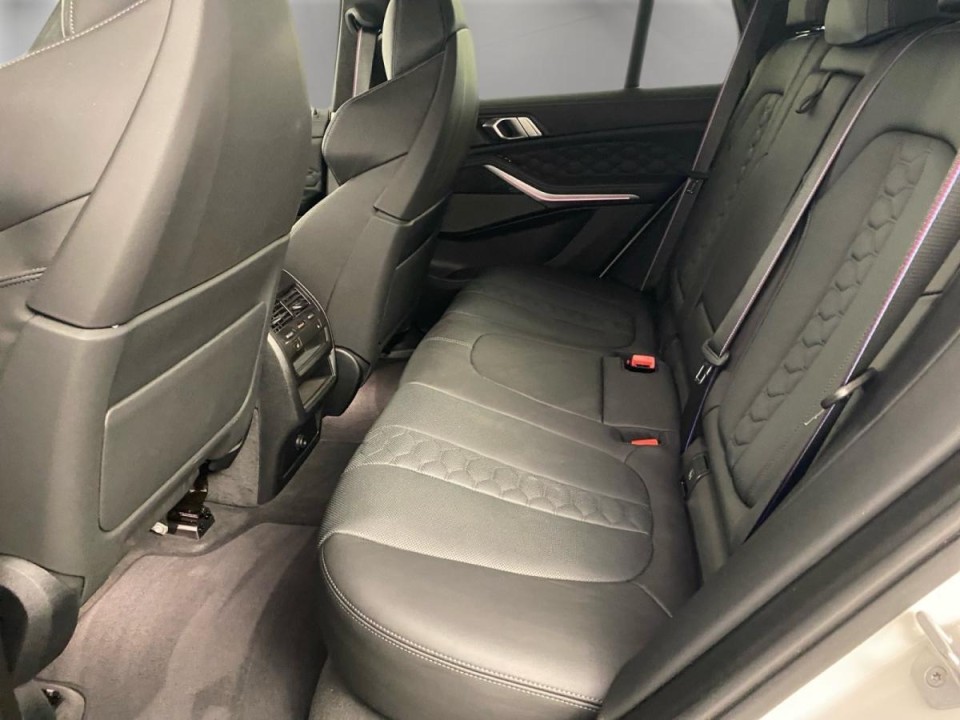 BMW X5 M Competition - foto 7