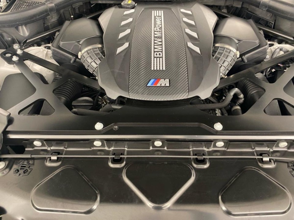 BMW X5 M Competition - foto 10