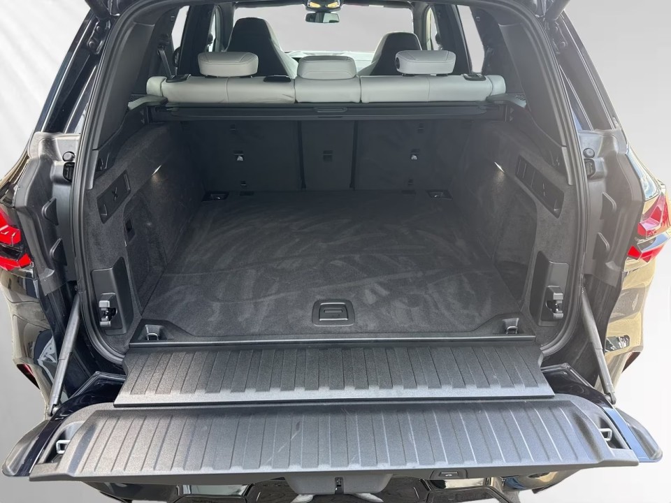 BMW X5 M Competition - foto 13