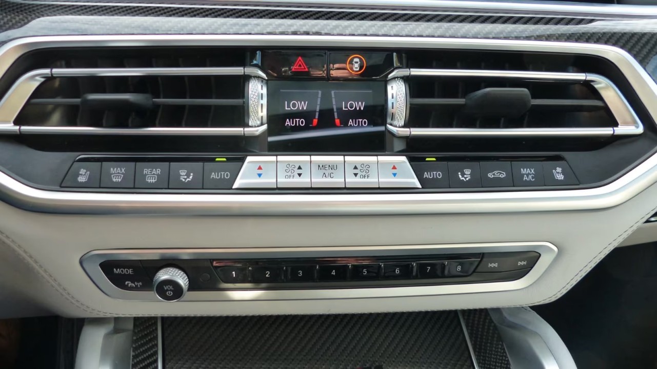 BMW X5 M Competition - foto 17