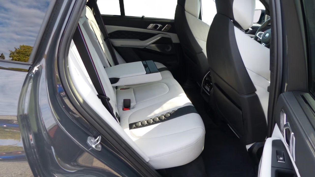 BMW X5 M Competition - foto 14