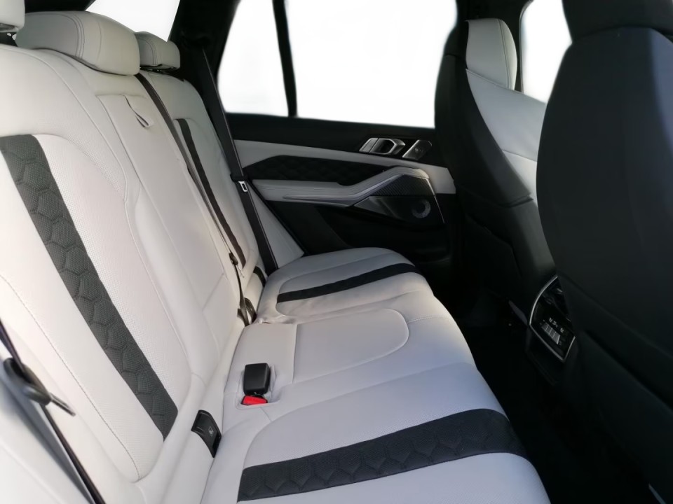 BMW X5 M Competition - foto 12