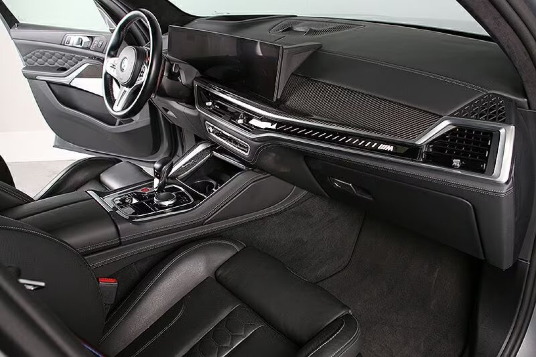 BMW X5 M Competition - foto 6