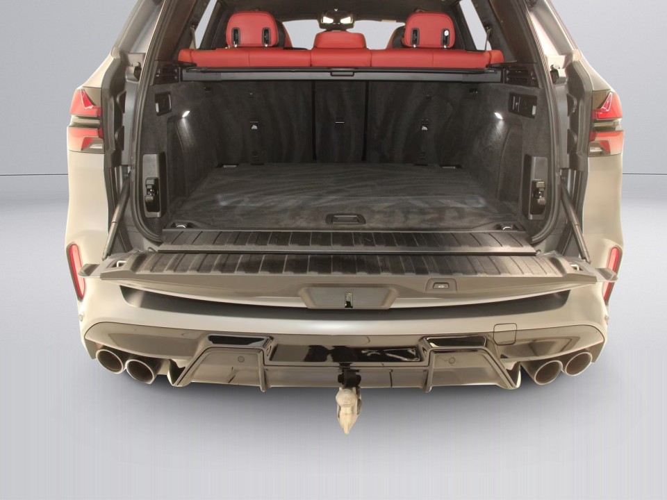 BMW X5 M Competition - foto 17