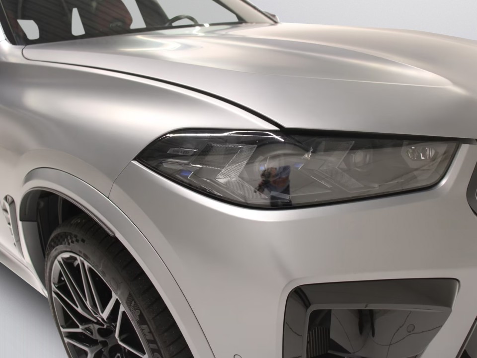 BMW X5 M Competition - foto 20