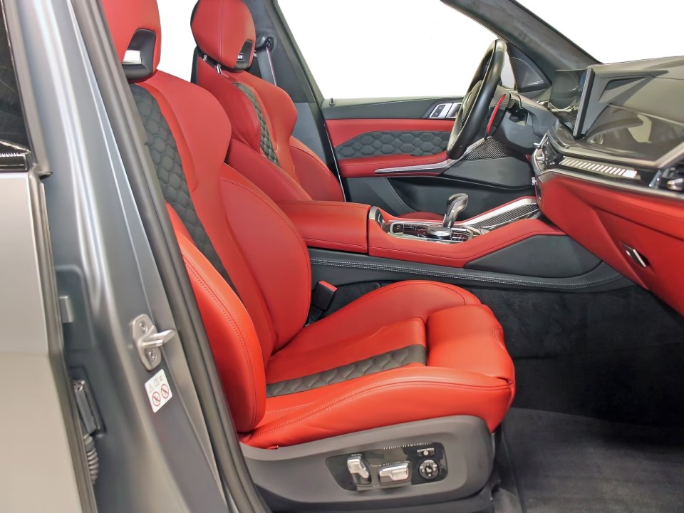 BMW X5 M Competition - foto 8