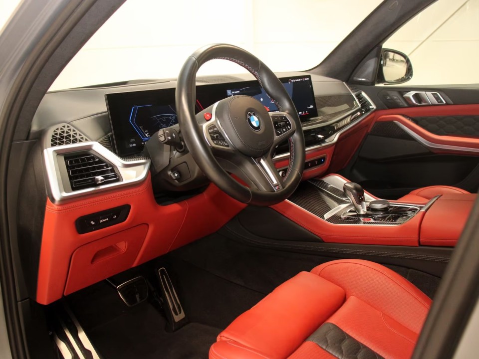BMW X5 M Competition - foto 6