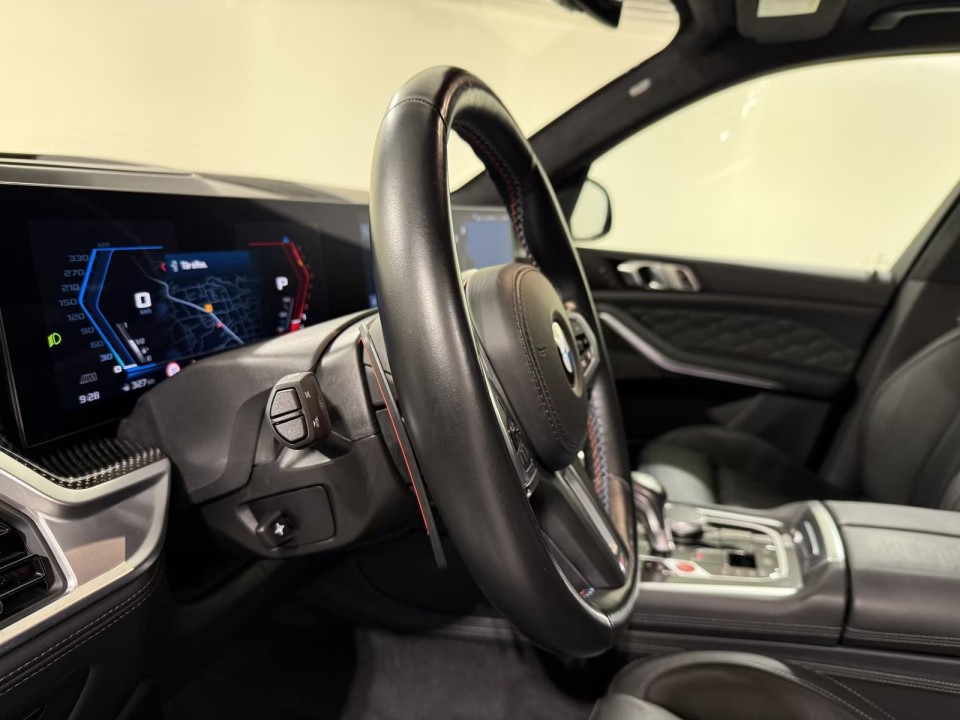 BMW X5 M Competition - foto 7