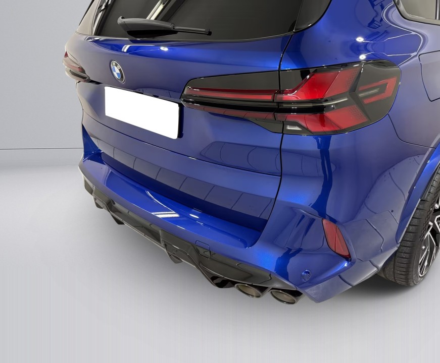 BMW X5 M Competition - foto 19