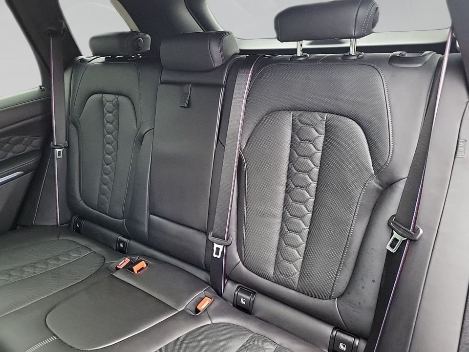 BMW X5 M Competition - foto 9