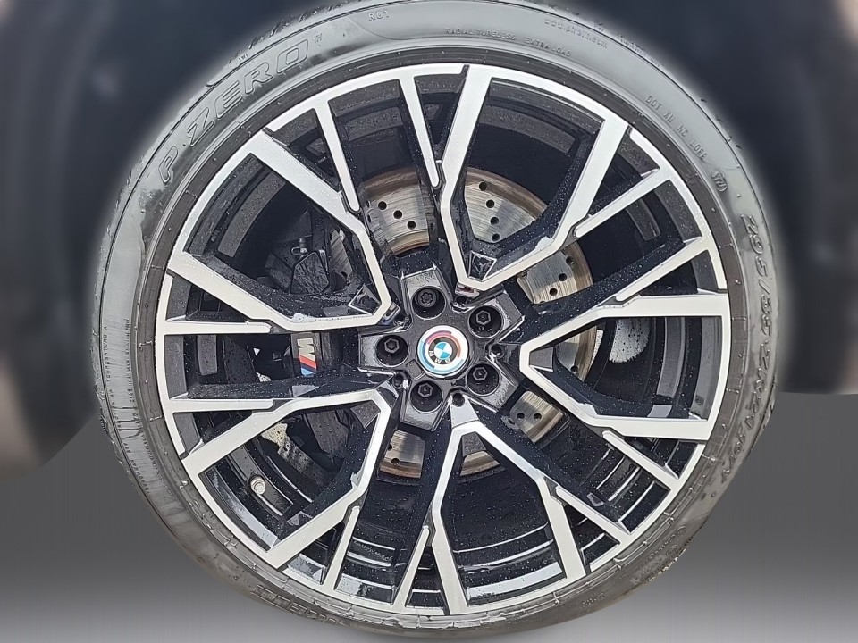 BMW X5 M Competition - foto 14