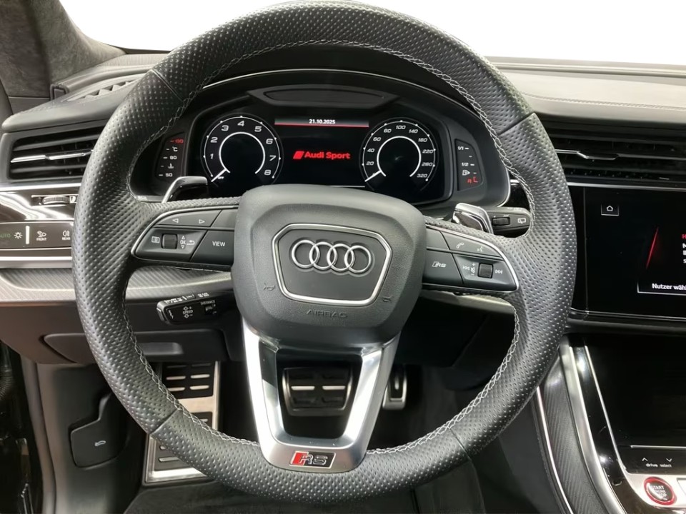 Audi RS Q8 - foto 8