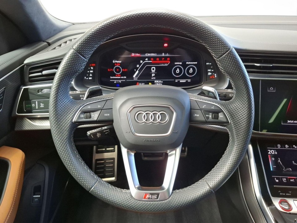 Audi RS Q8 - foto 14