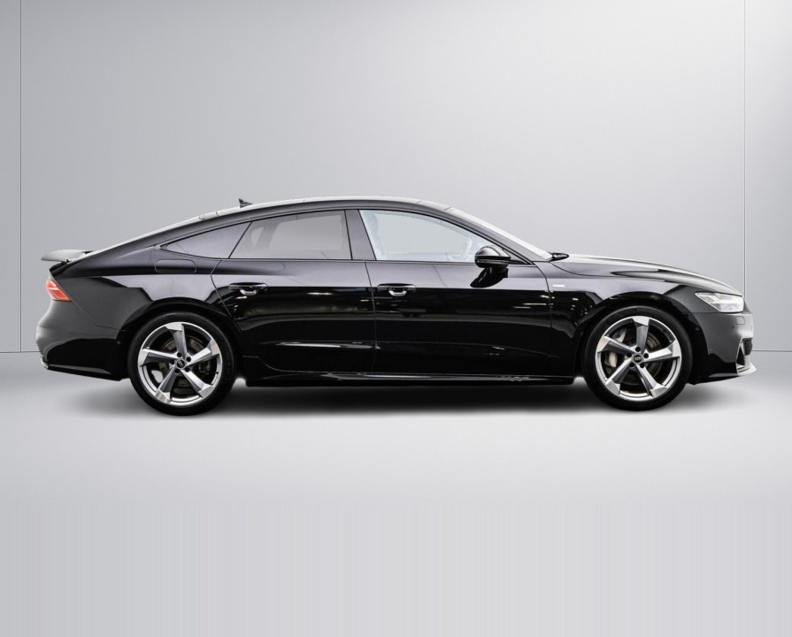 Audi A7 Sportback 50TFSIe S-line (2)