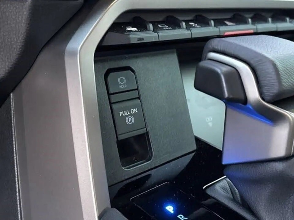 Toyota Tundra 3.4 V6 Limited - foto 15