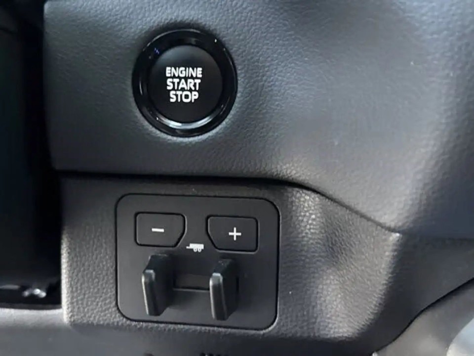 Toyota Tundra 3.4 V6 Limited - foto 12