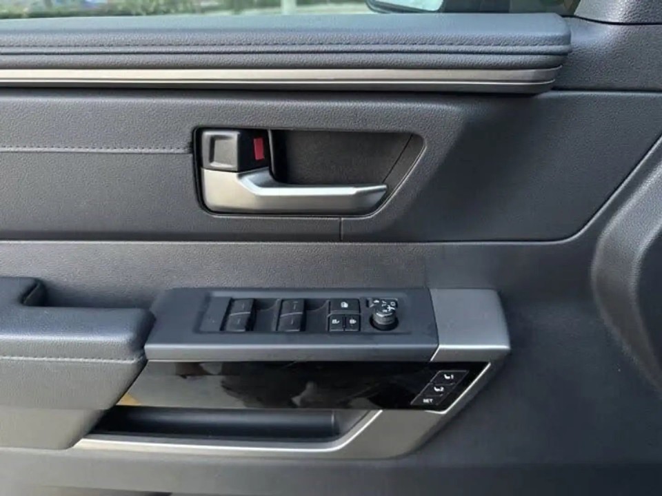 Toyota Tundra 3.4 V6 Limited - foto 26