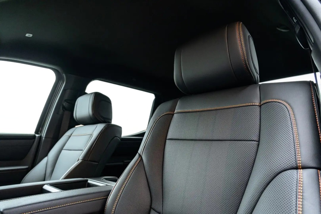 Toyota Tundra SR TRD RALLY PACKAGE - foto 9