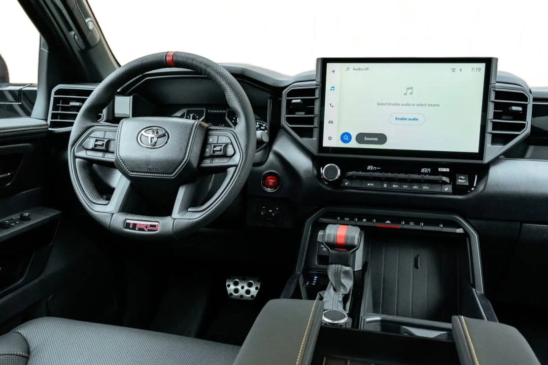 Toyota Tundra SR TRD RALLY PACKAGE (5)