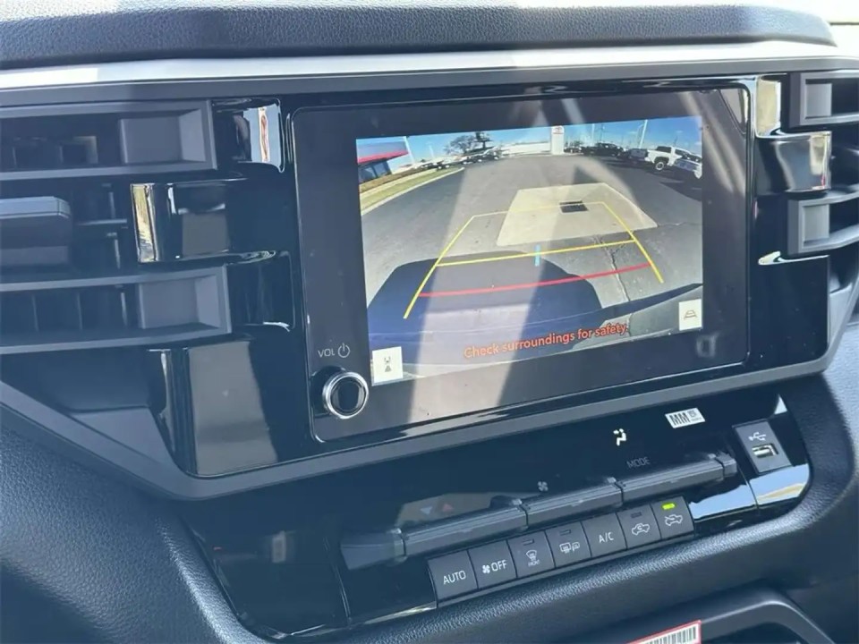 Toyota Tundra SR - foto 8