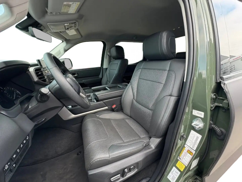 Toyota Tundra Limited Crew Max - foto 9