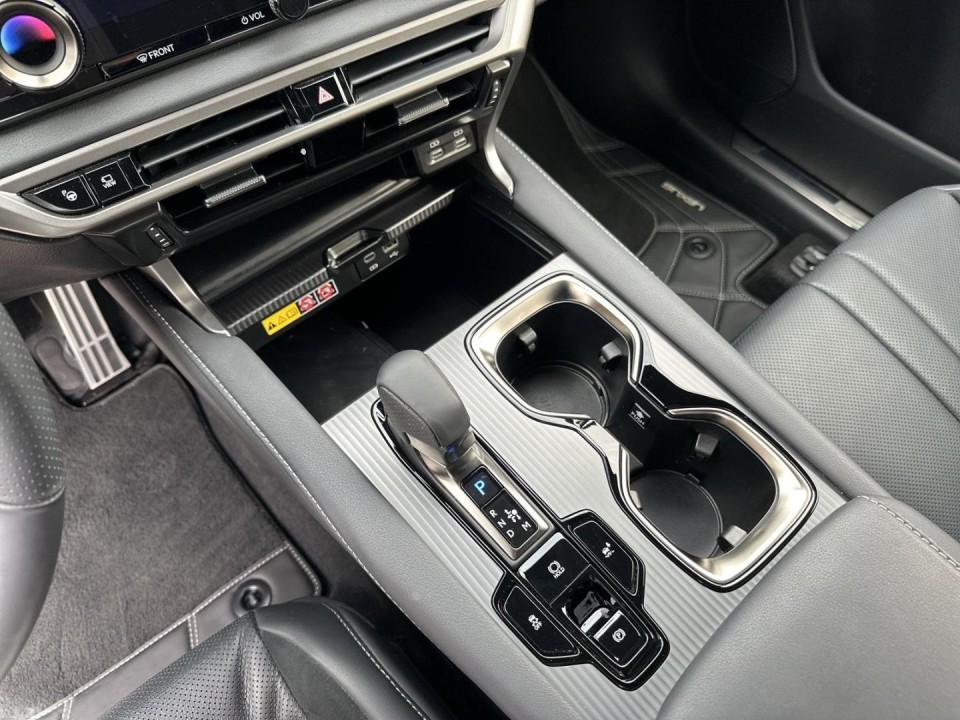 Lexus Seria RX 500h F-Sport - foto 9