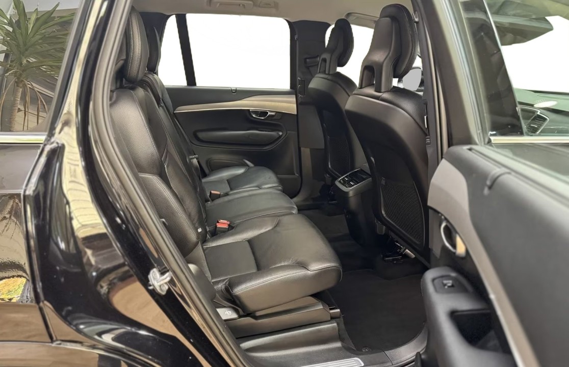 Volvo XC 90 B4 Momentum Pro - foto 21