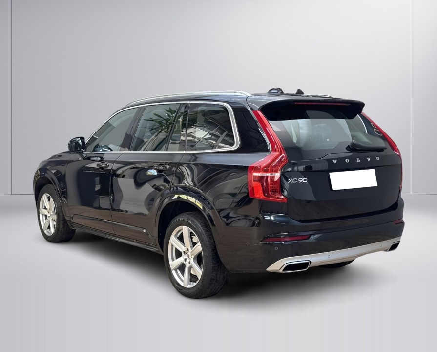 Volvo XC 90 B4 Momentum Pro (5)