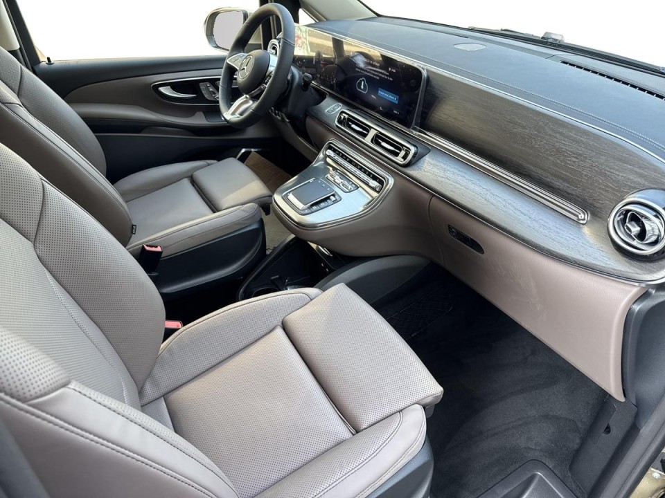 Mercedes-Benz V 300d 4MATIC Extralong Exclusive - foto 11