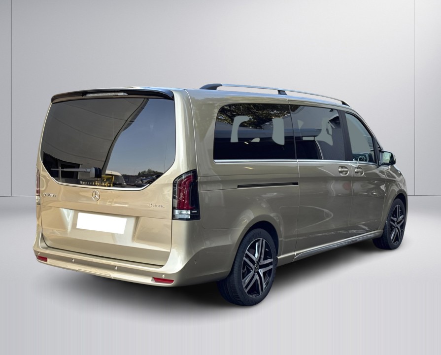 Mercedes-Benz V 300d 4MATIC Extralong Exclusive (3)