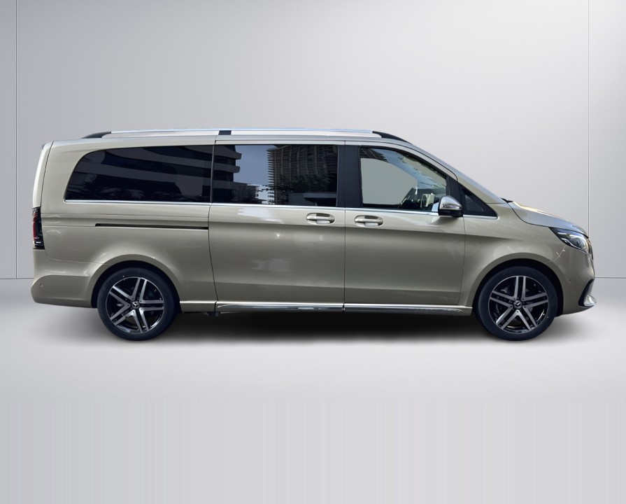 Mercedes-Benz V 300d 4MATIC Extralong Exclusive (2)