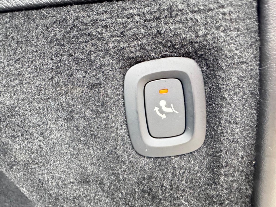 Volvo XC 90 B5 R-Design - foto 15