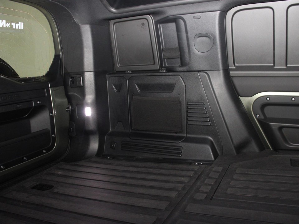 Land Rover Defender - foto 8