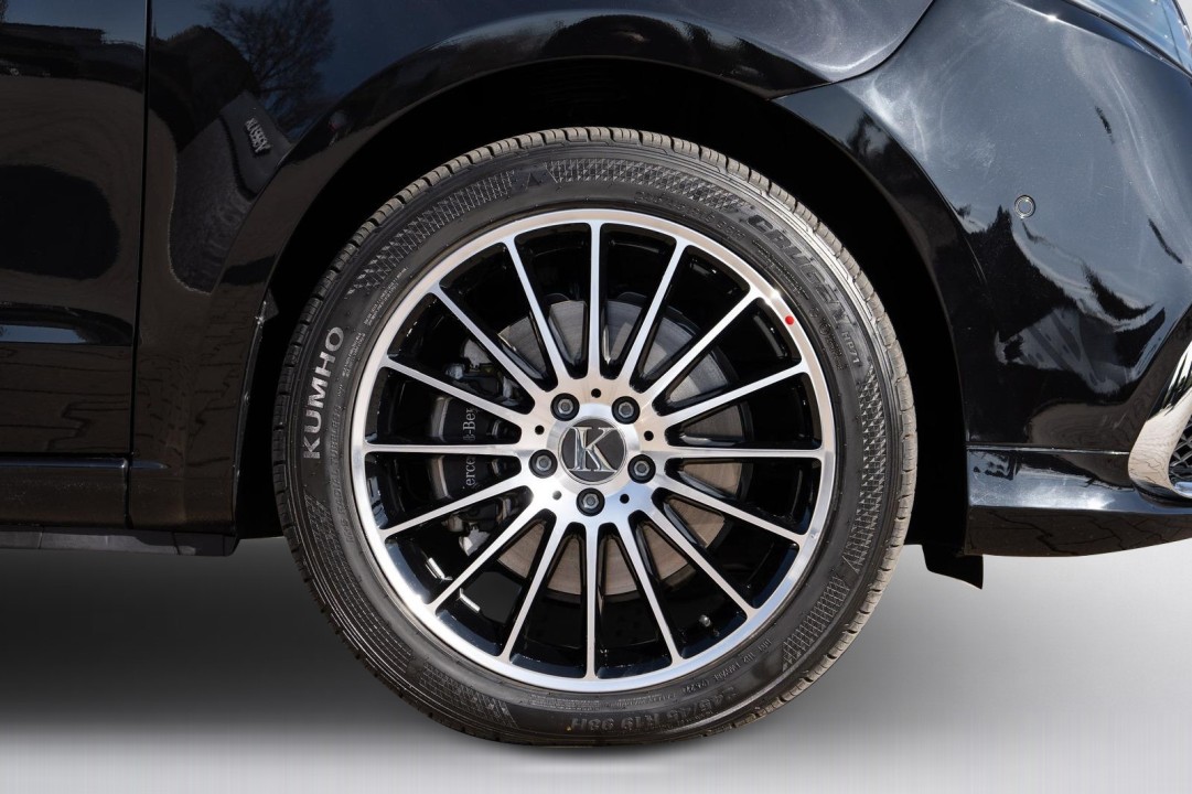 Mercedes-Benz V 300d 4MATIC VIP - foto 43
