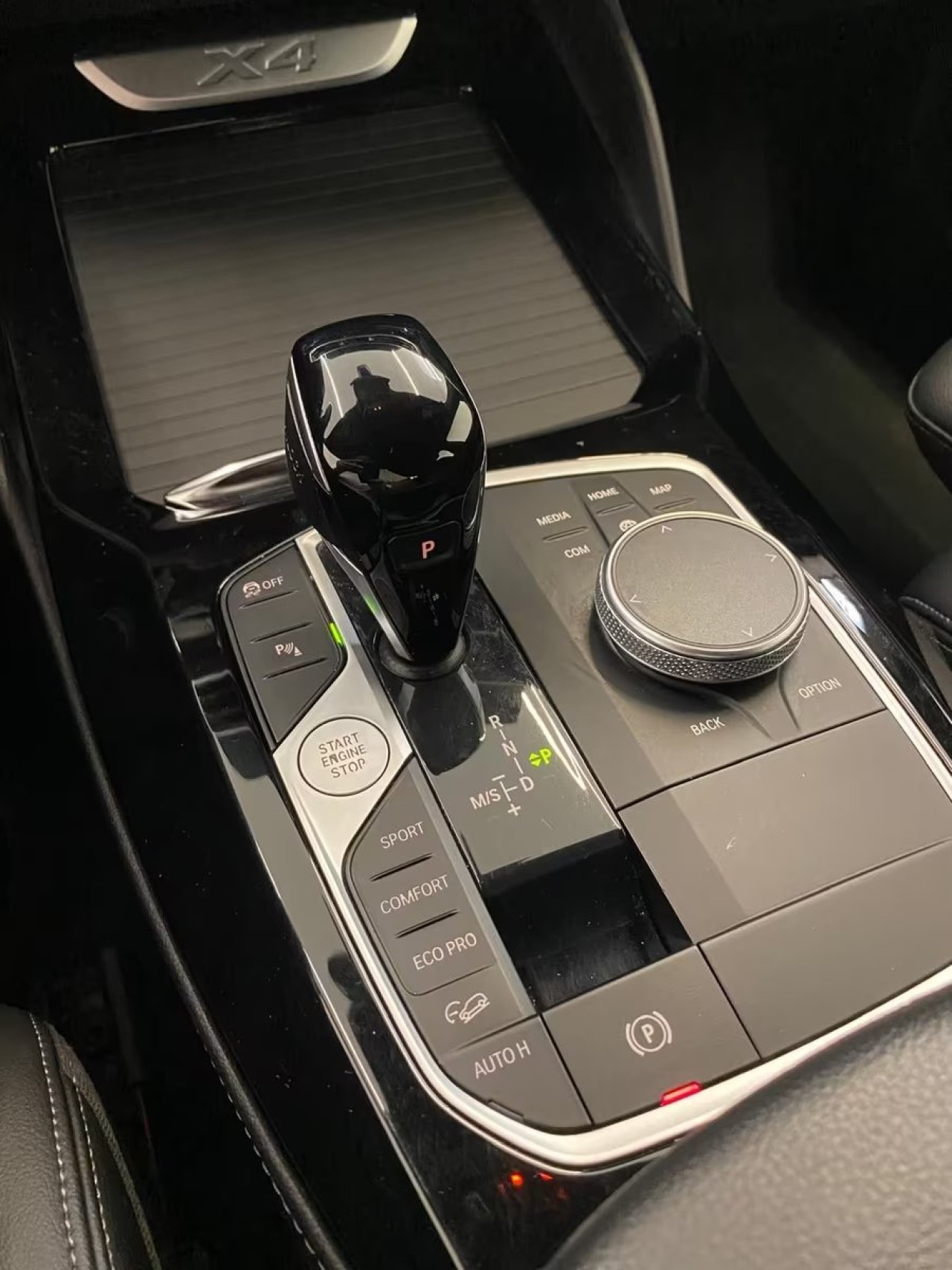 BMW X4 xDrive20d M-Sport - foto 14