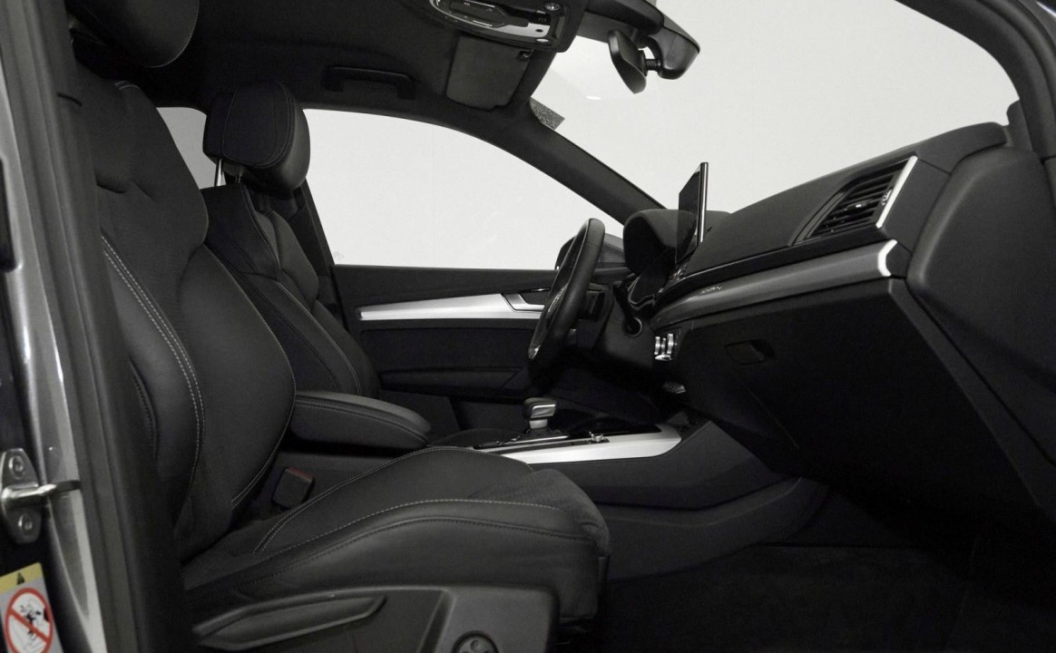 Audi Q5 40TDI quattro S tronic (5)