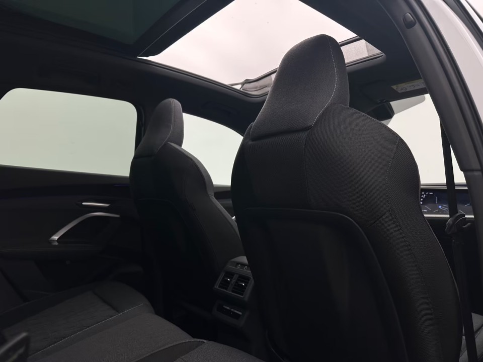 Audi Q5 40TDI quattro S tronic Edition One - foto 34