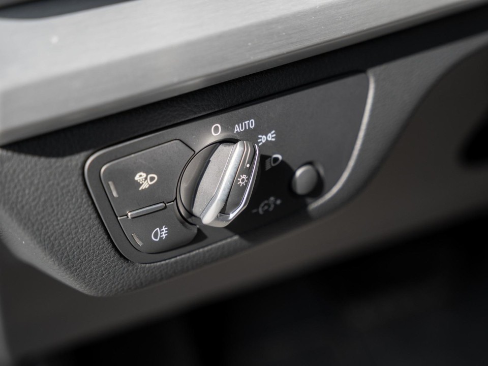 Audi Q5 55 TFSIe quattro S tronic - foto 18