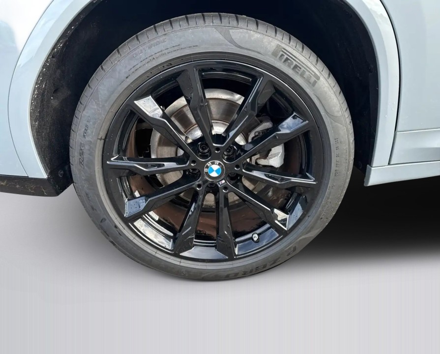 BMW X4 xDrive20d M-Sport - foto 12