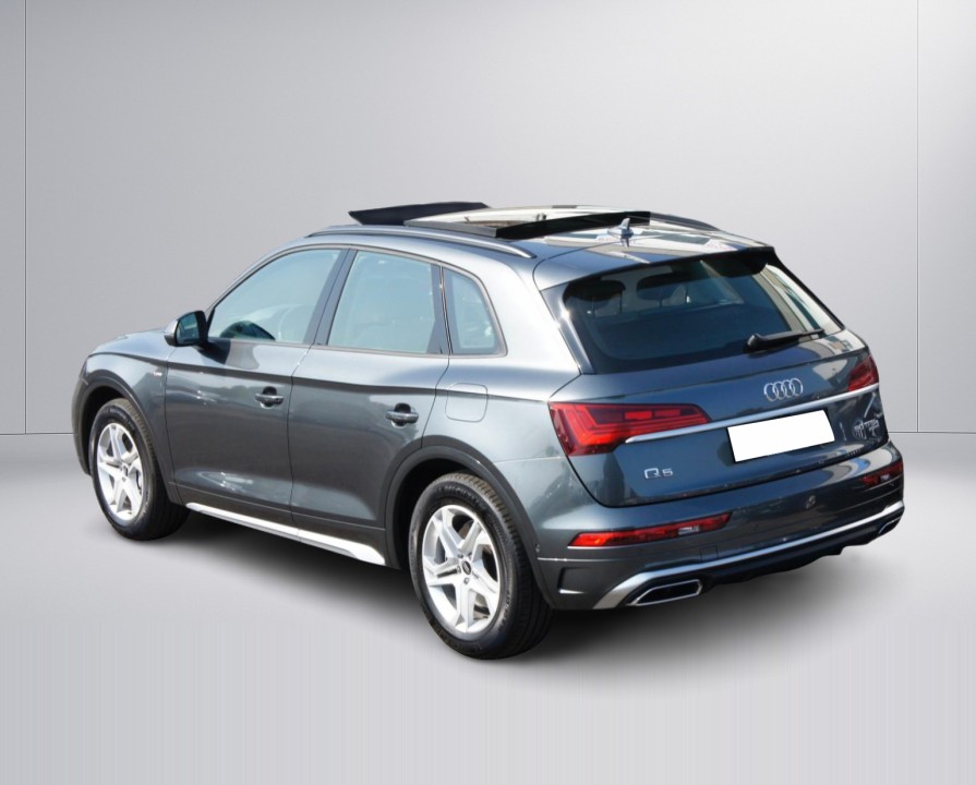 Audi Q5 50 TFSIe quattro S tronic (4)