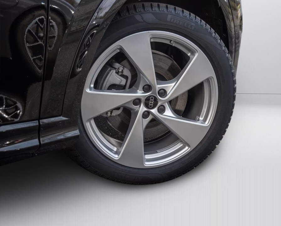 Audi Q5 40TDI quattro S tronic Edition One - foto 18