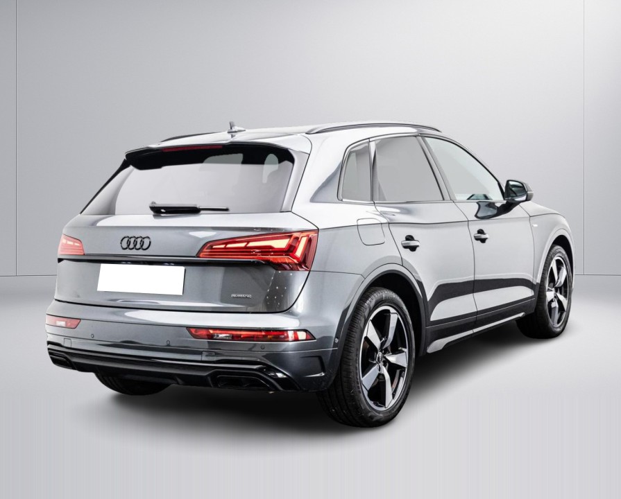 Audi Q5 55 TFSIe quattro S tronic (3)